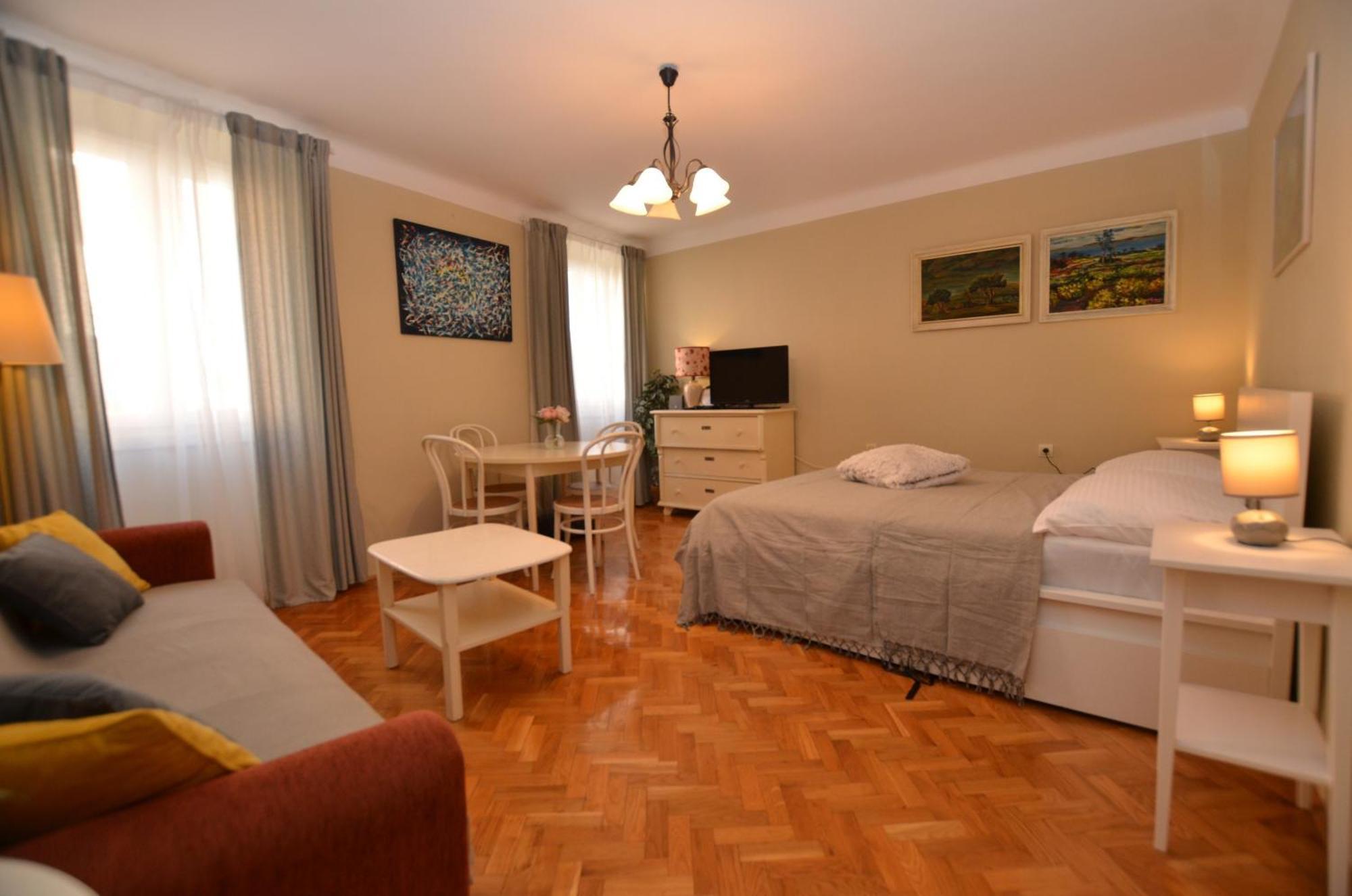 Amici Apartment *